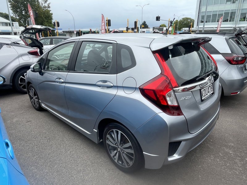2016 Honda Jazz RS image 5