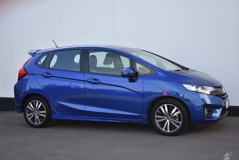 2016 Honda Jazz RS image 3