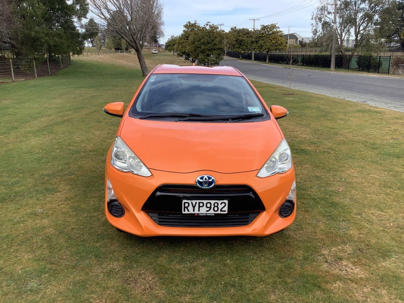 2016 Toyota Aqua 1.5 Hybrid Electric Vehicle S... image 3