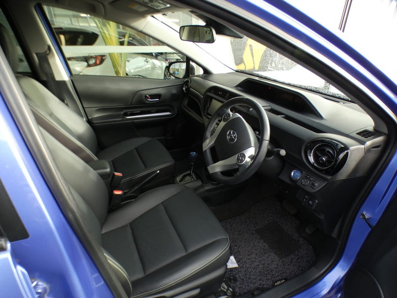 2016 Toyota Aqua 1.5 Hybrid G image 3