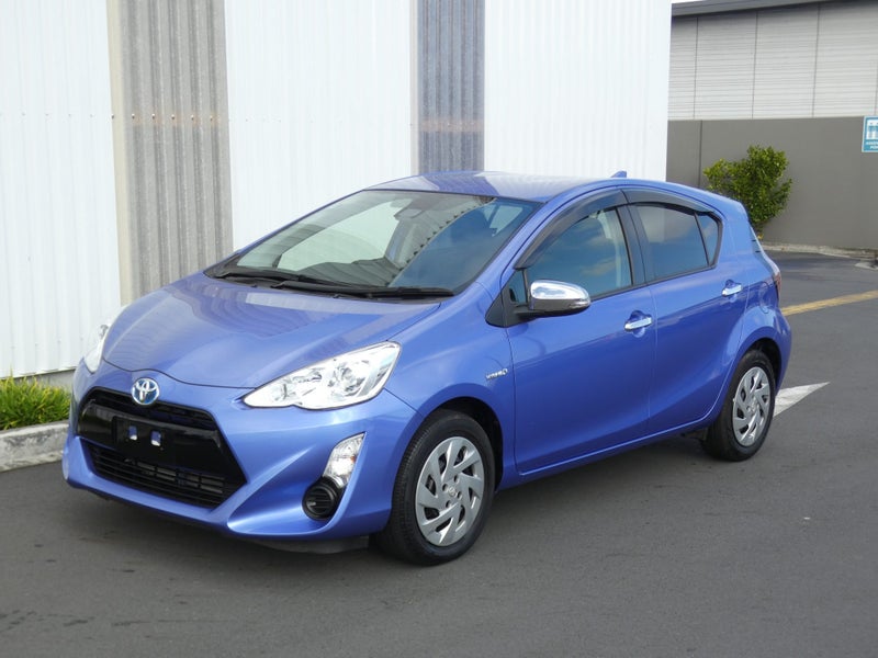 2016 Toyota Aqua 1.5 Hybrid G image 5