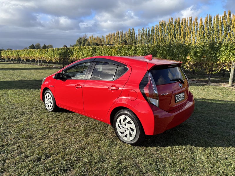 2016 Toyota Aqua 1.5 Hybrid G 5 Dr Hatch CVT 2WD image 5