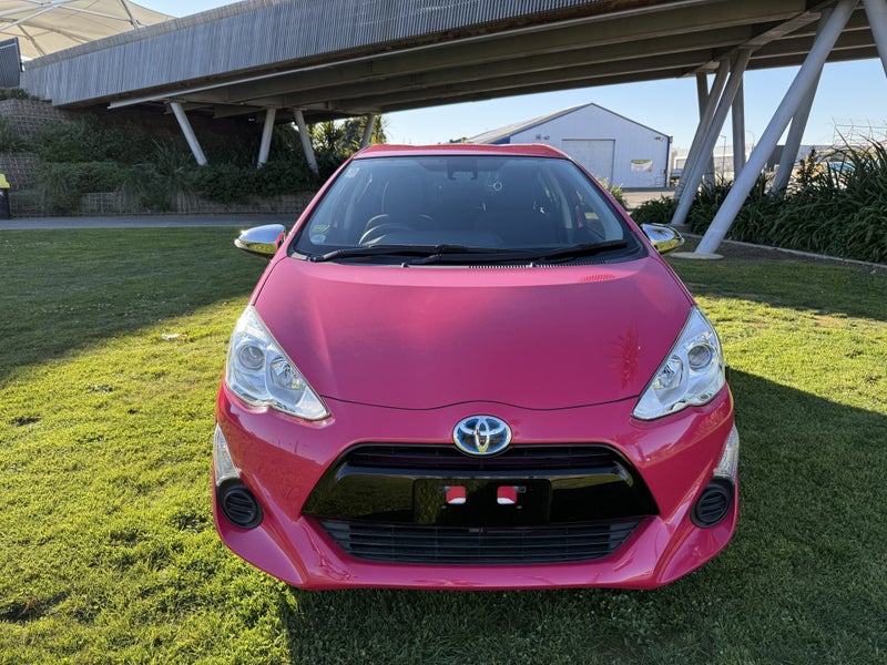 2016 Toyota Aqua 1.5 Hybrid G Hatch - Certified... image 2