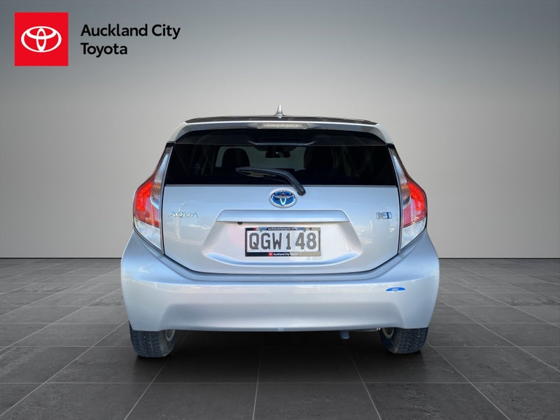 2016 Toyota Aqua 1.5 Hybrid G Soft Leather Sele... image 4