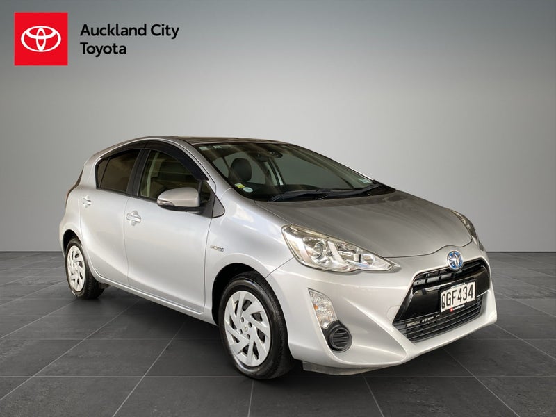 2016 Toyota Aqua 1.5 Hybrid G Soft Leather Sele... image 1