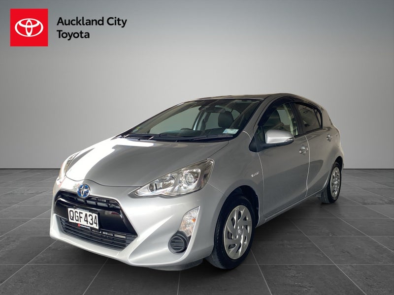 2016 Toyota Aqua 1.5 Hybrid G Soft Leather Sele... image 3