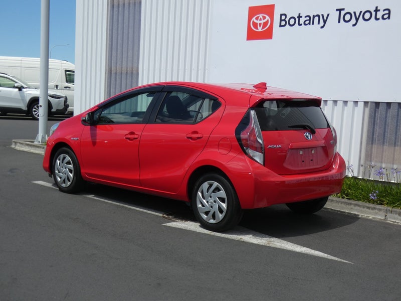 2016 Toyota Aqua 1.5 Hybrid S image 3