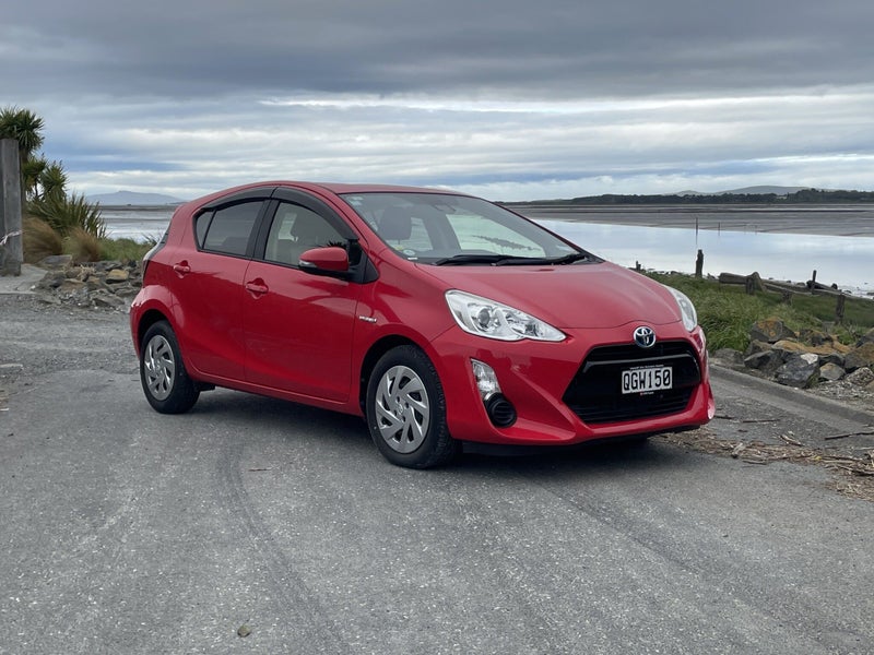 2016 Toyota Aqua 1.5 Hybrid S 5 Dr Hatch CVT 2WD image 1