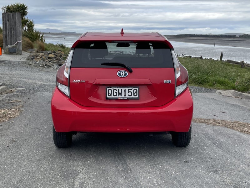 2016 Toyota Aqua 1.5 Hybrid S 5 Dr Hatch CVT 2WD image 5