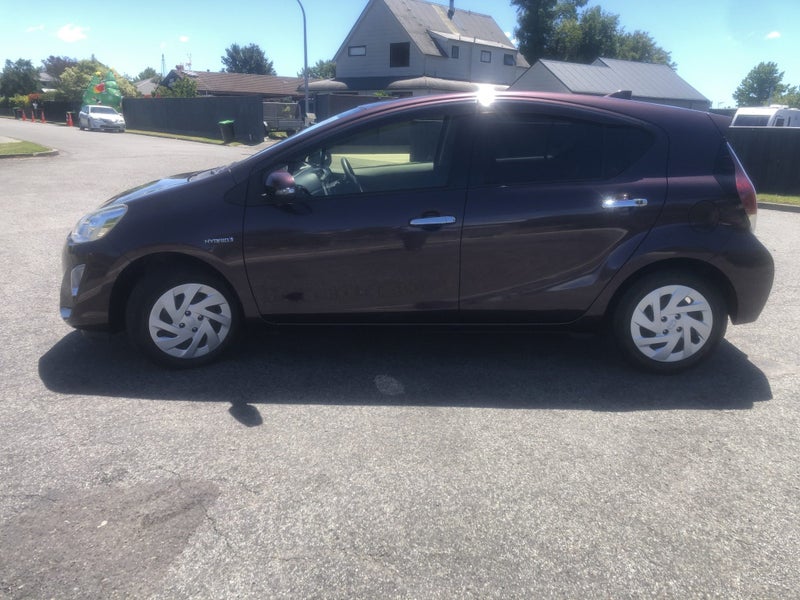 2016 Toyota Aqua 1.5 Hybrid S-Spec Black 5-Door... image 4