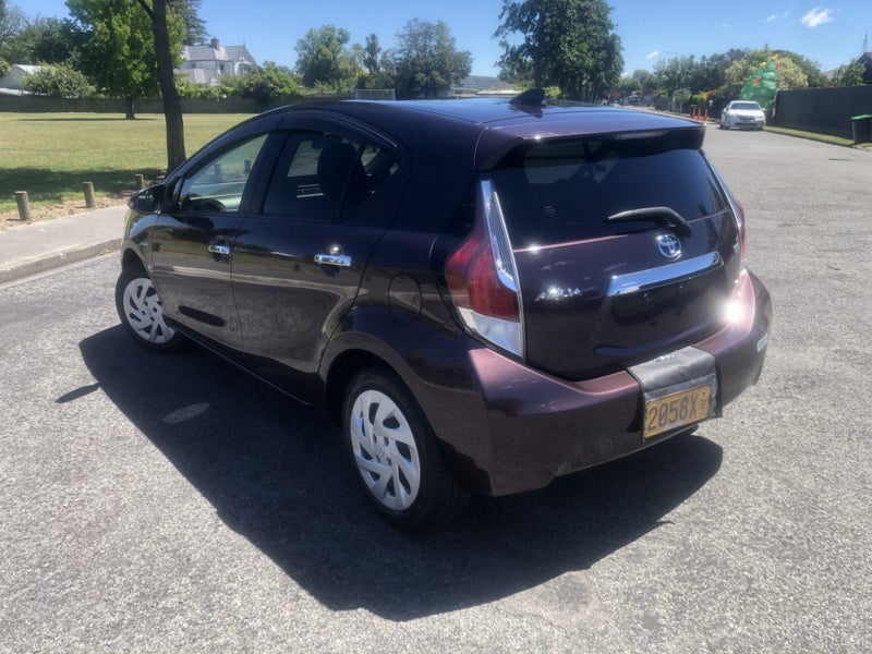 2016 Toyota Aqua 1.5 Hybrid S-Spec Black 5-Door... image 5