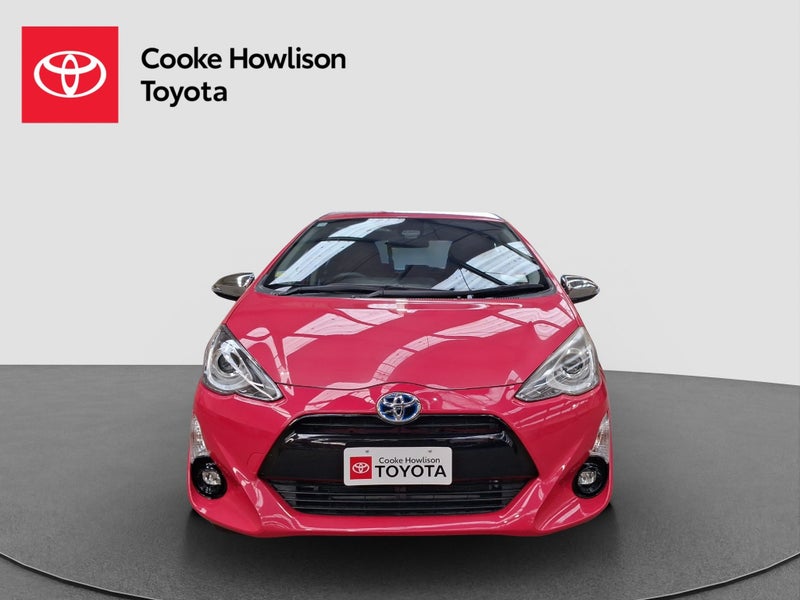 2016 Toyota Aqua 1.5L Hybrid image 2