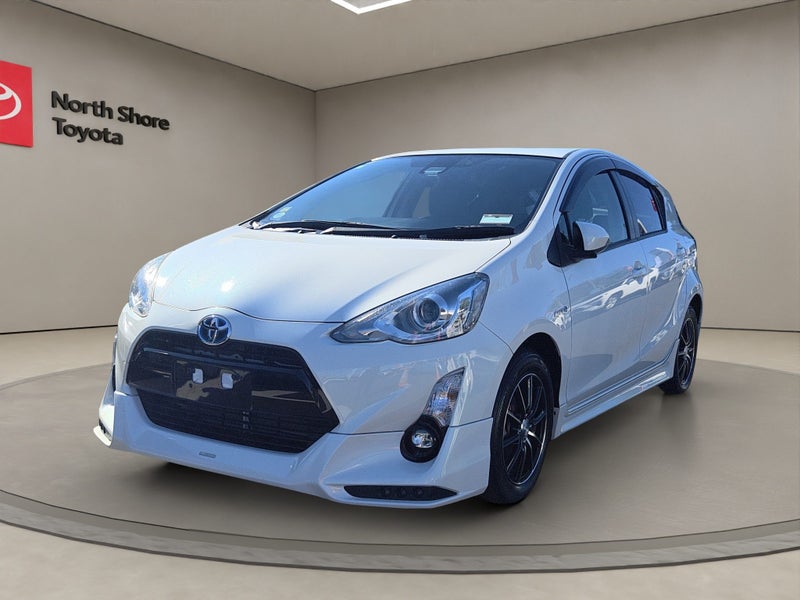 2016 Toyota Aqua 1.5L Hybrid G Soft Leather Hat... image 3