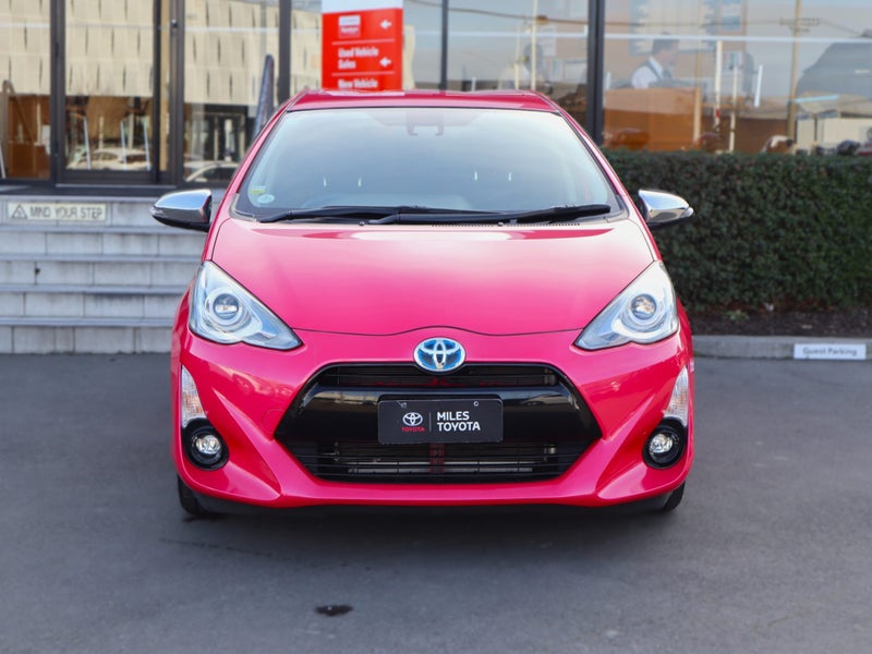 2016 Toyota Aqua HYBRID G, Push Start image 2