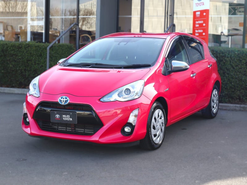 2016 Toyota Aqua HYBRID G, Push Start image 3