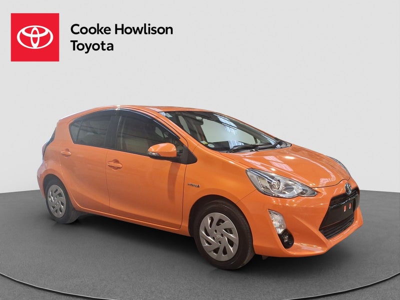 2016 Toyota Aqua S image 1