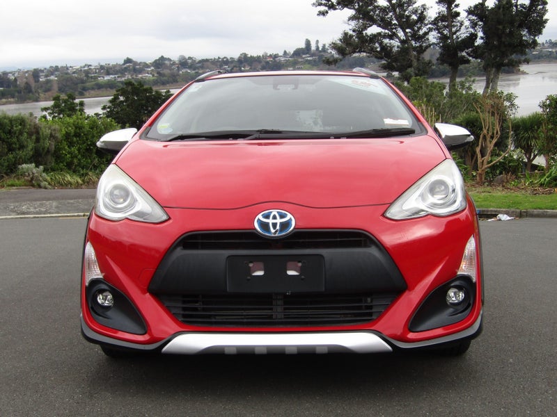2016 Toyota Aqua X Urban 1.5P Hybrid image 2