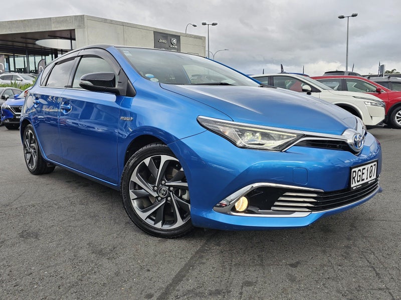 2016 Toyota Auris HYBRID ZR image 4