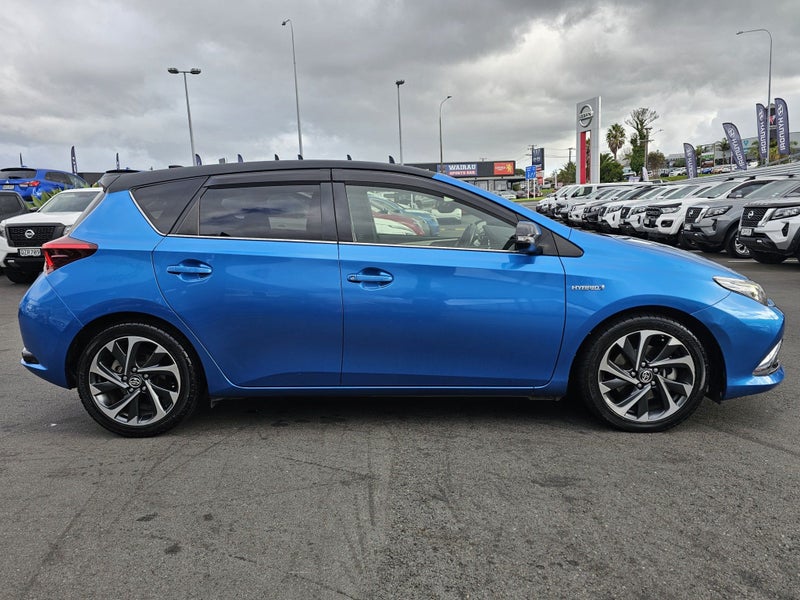 2016 Toyota Auris HYBRID ZR image 5