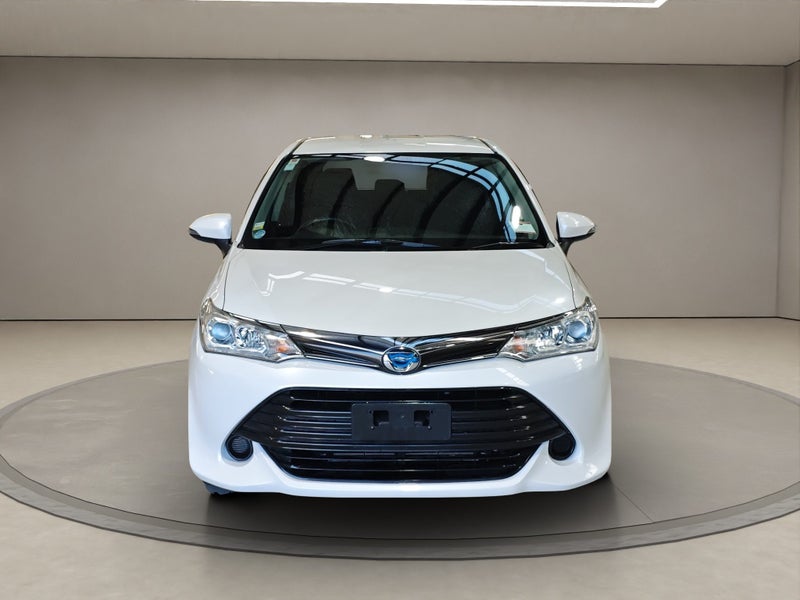2016 Toyota Corolla Fielder 1.5 Hybrid G 5 Dr W... image 2