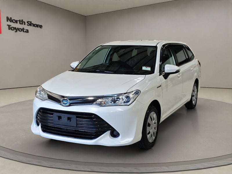 2016 Toyota Corolla Fielder 1.5 Hybrid G 5 Dr W... image 3