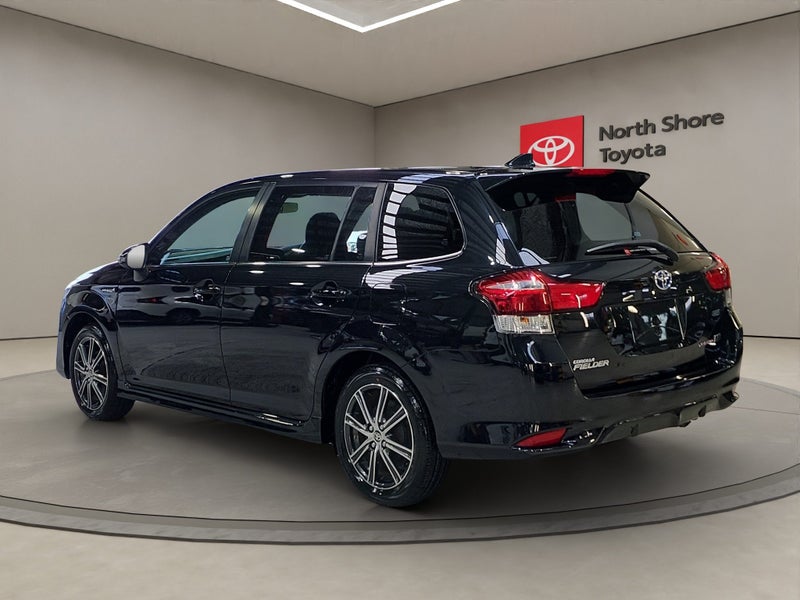 2016 Toyota Corolla Fielder 1.5L Hybrid G Aero... image 5