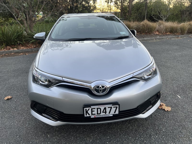 2016 Toyota Corolla GX FWD 1.8P image 2