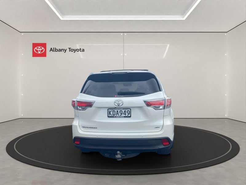 2016 Toyota Highlander GX AWD 3.5P V6 SUV/7 6AT... image 4