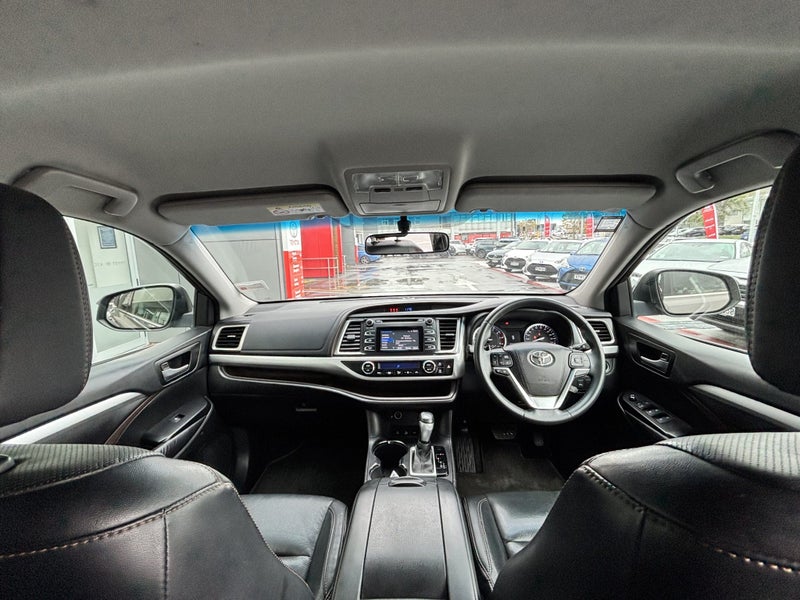 2016 Toyota Highlander GXL AWD 3.5 PETROL LUXUR... image 2