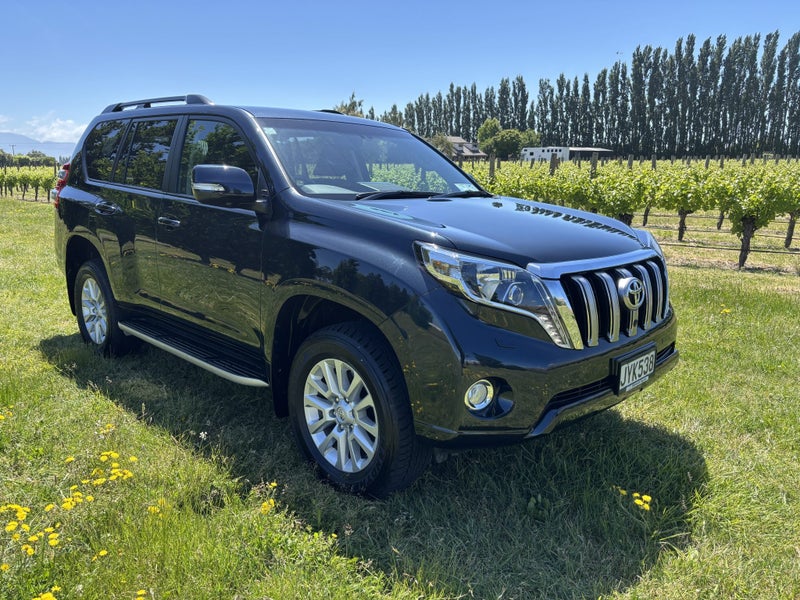 2016 Toyota Land Cruiser Prado VX 4WD 2.8D SUV/... image 1