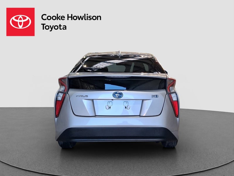 2016 Toyota Prius S 1.8L image 5