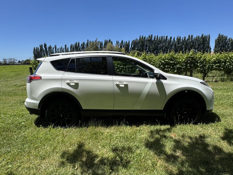 2016 Toyota RAV4 GXL FWD 2.0P SUV/5 CVT image 3