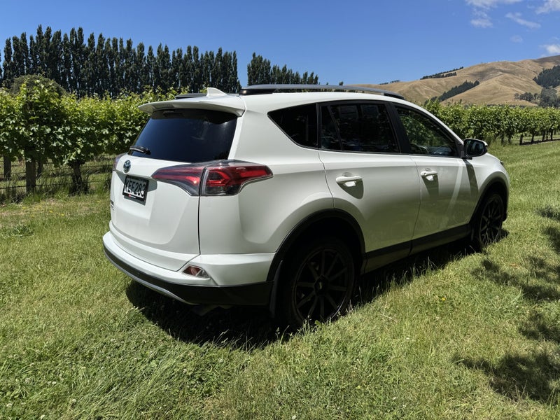 2016 Toyota RAV4 GXL FWD 2.0P SUV/5 CVT image 4