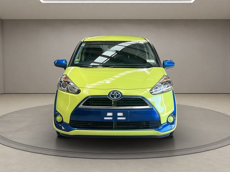 2016 Toyota Sienta 1.5L Hybrid G 2WD Wagon image 2