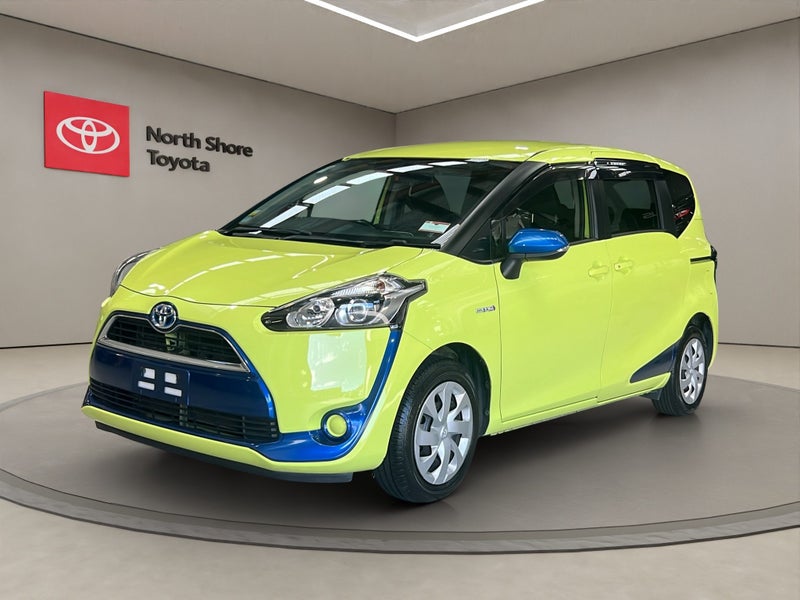 2016 Toyota Sienta 1.5L Hybrid G 2WD Wagon image 3