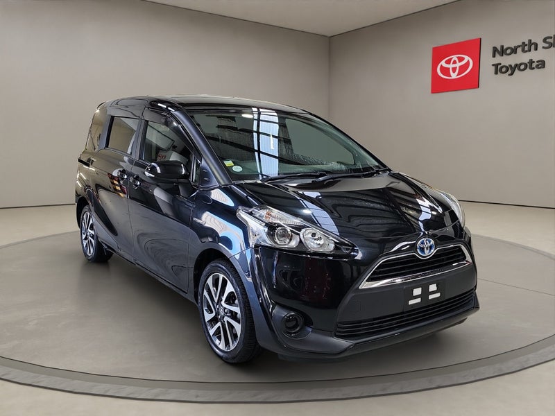 2016 Toyota Sienta 1.5L Hybrid X 2WD image 1