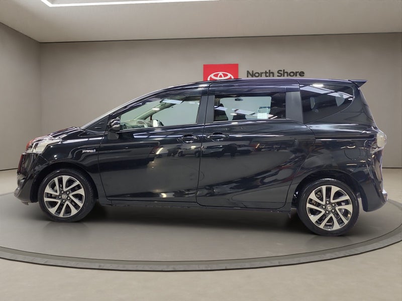 2016 Toyota Sienta 1.5L Hybrid X 2WD image 5