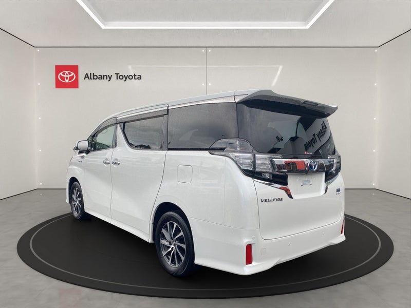 2016 Toyota Vellfire Hybrid image 5