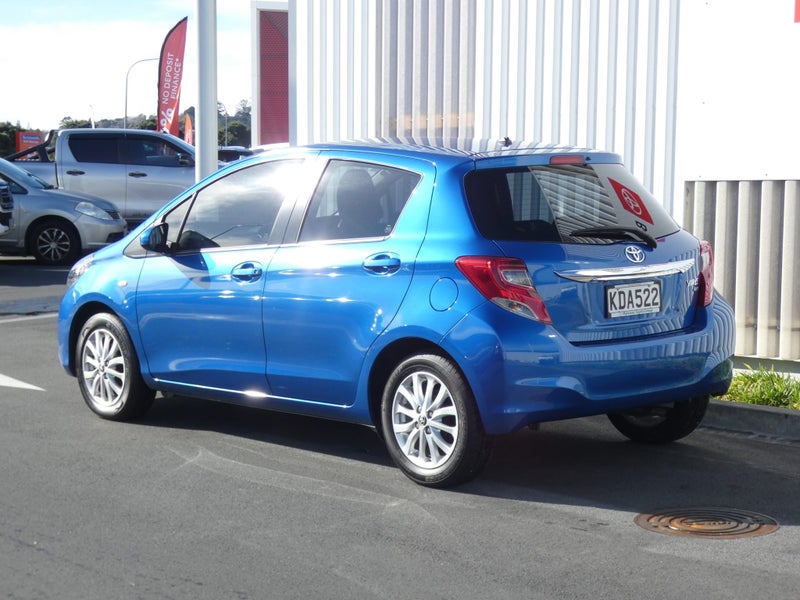 2016 Toyota Yaris SX FWD 1.5P HATCH/5 4AT image 5