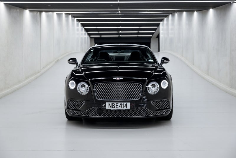 2017 Bentley Continental GT V8 image 1
