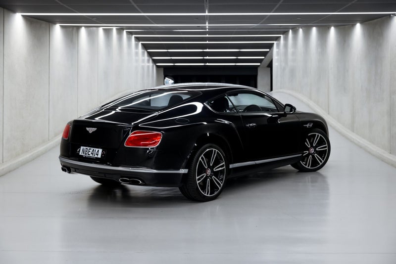 2017 Bentley Continental GT V8 image 4