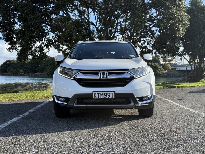 2017 Honda CR-V TOURING image 2