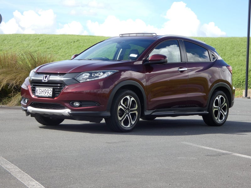 2017 Honda HR-V Sport image 3