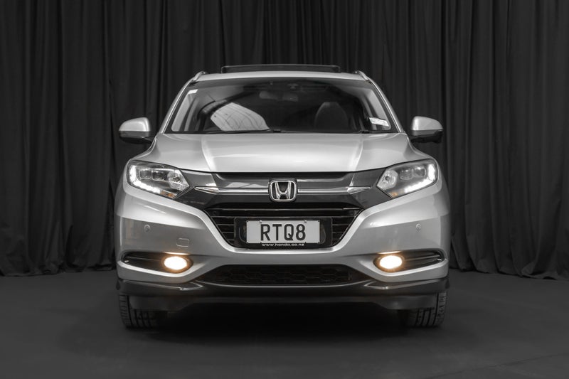 2017 Honda HR-V Sport image 2