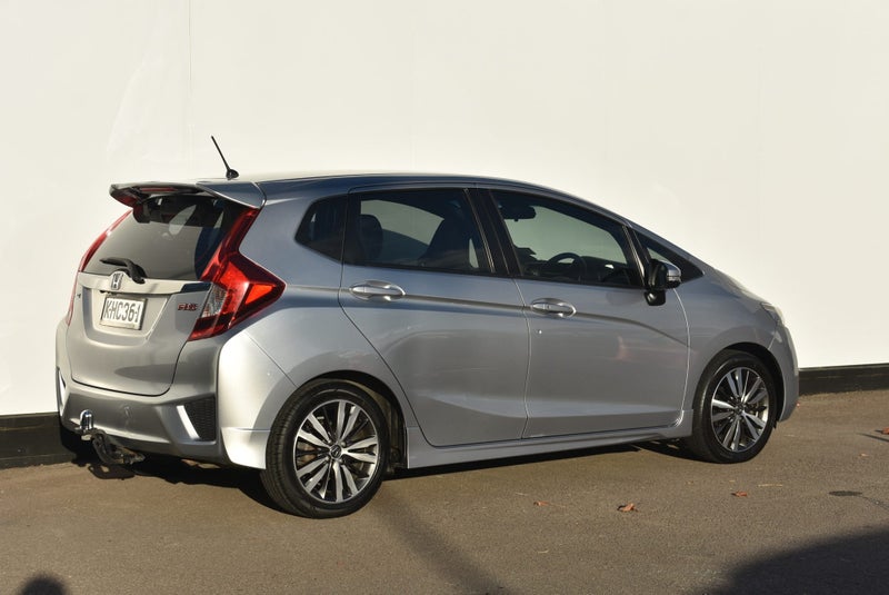 2017 Honda Jazz RS image 4