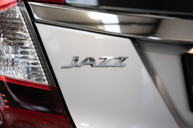 2017 Honda Jazz RS Automatic image 3