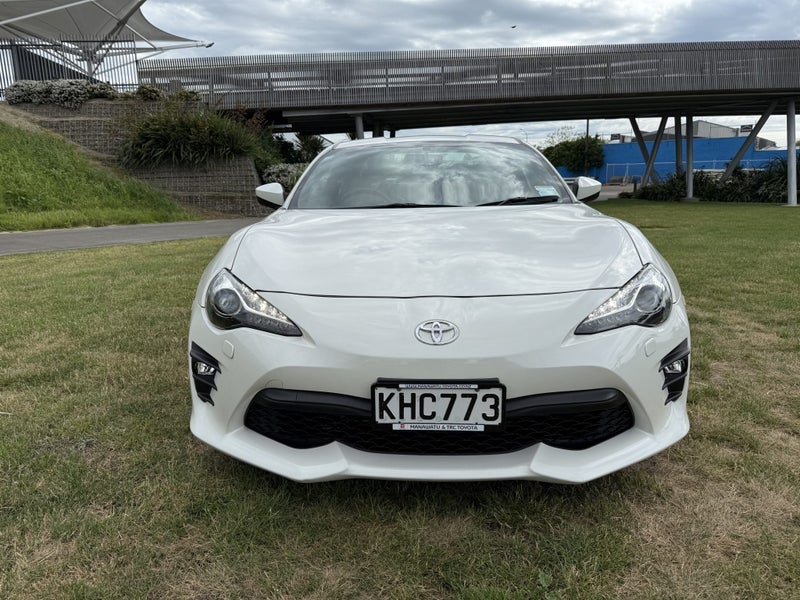 2017 Toyota 86 GT 2.0P Manual RWD Coupe - NZ New image 2