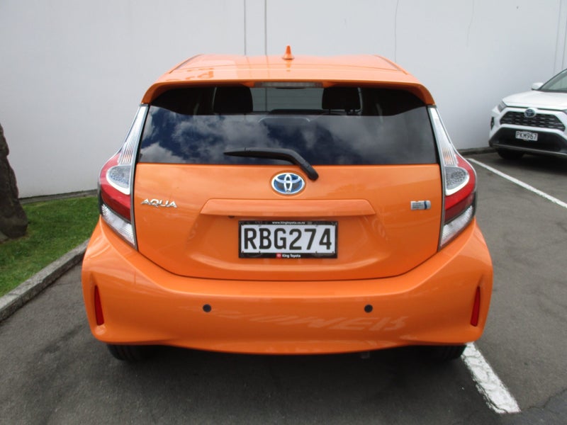 2017 Toyota Aqua 1.5 Hybrid G + Warranty* image 3