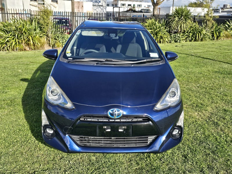 2017 Toyota Aqua 1.5 Hybrid S Hatch - Certified... image 2
