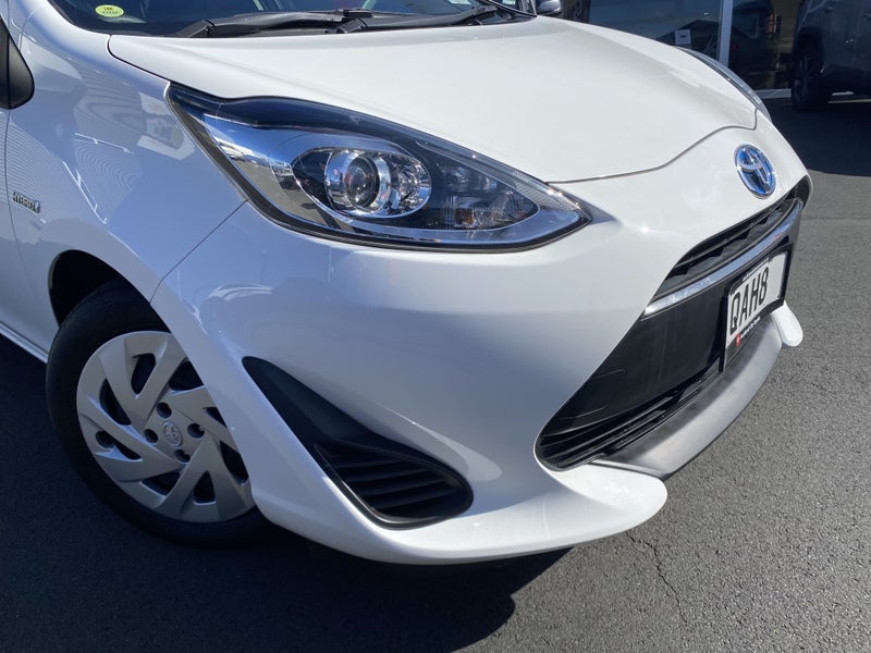 2017 Toyota Aqua (MW) 1.5 Hybrid S 5 Dr Hatch C... image 2